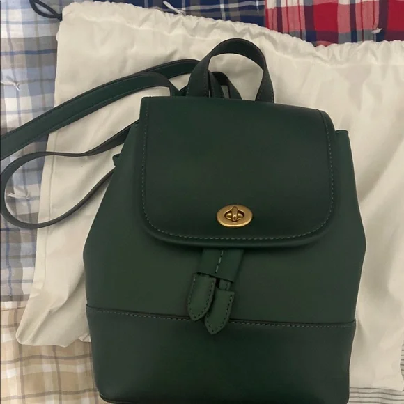 Coach 1941 original Turnlock backpack - Picture 3 of 6